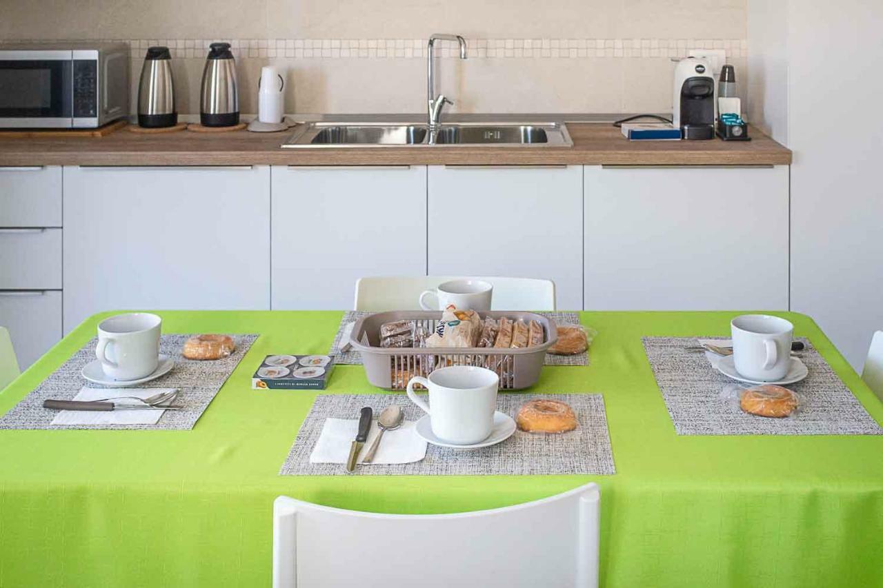 אבולה Le Vele B&B מראה חיצוני תמונה